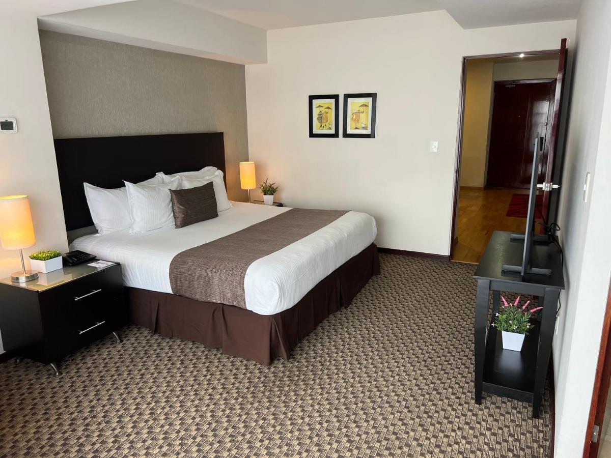 St Isidro Suites Corporate Housing Spa & Wellness Center メキシコシティ エクステリア 写真