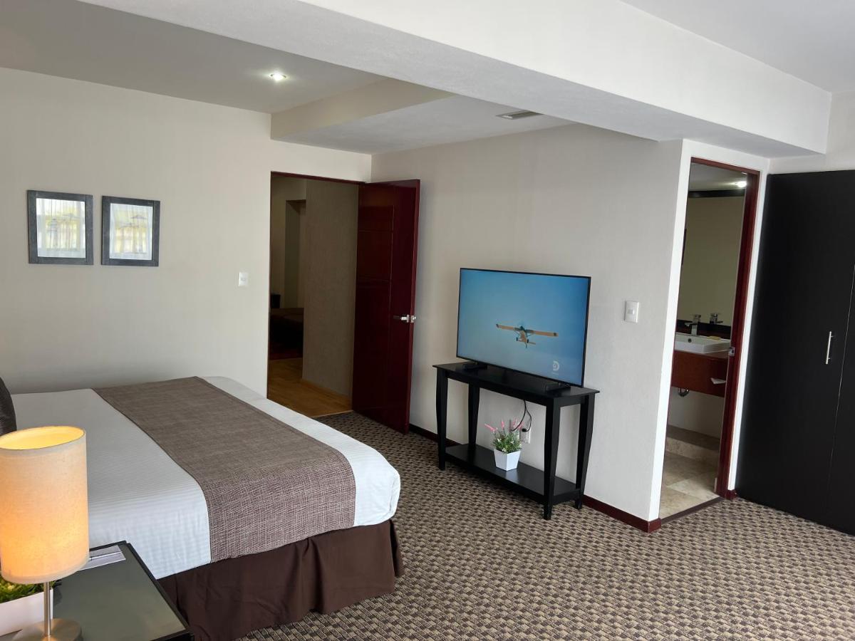 St Isidro Suites Corporate Housing Spa & Wellness Center メキシコシティ エクステリア 写真